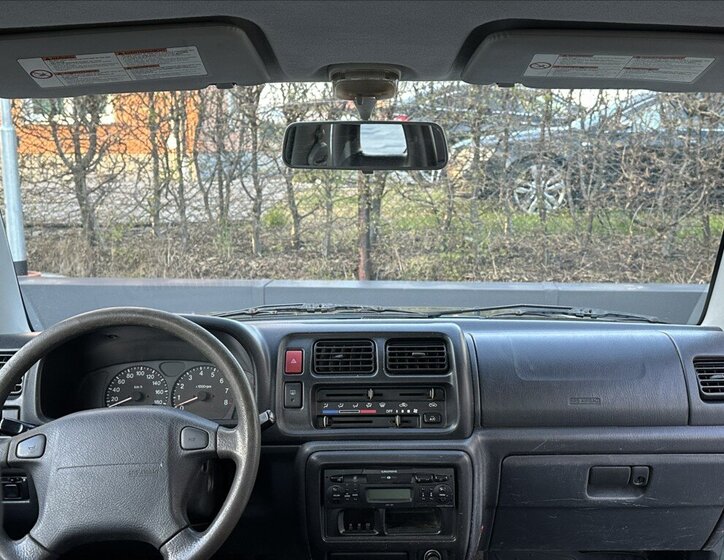 Suzuki Jimny Ostatní 1,3 l 60 kw