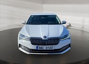 Škoda Superb Sedan / Limuzína 2,0 l 206 kw