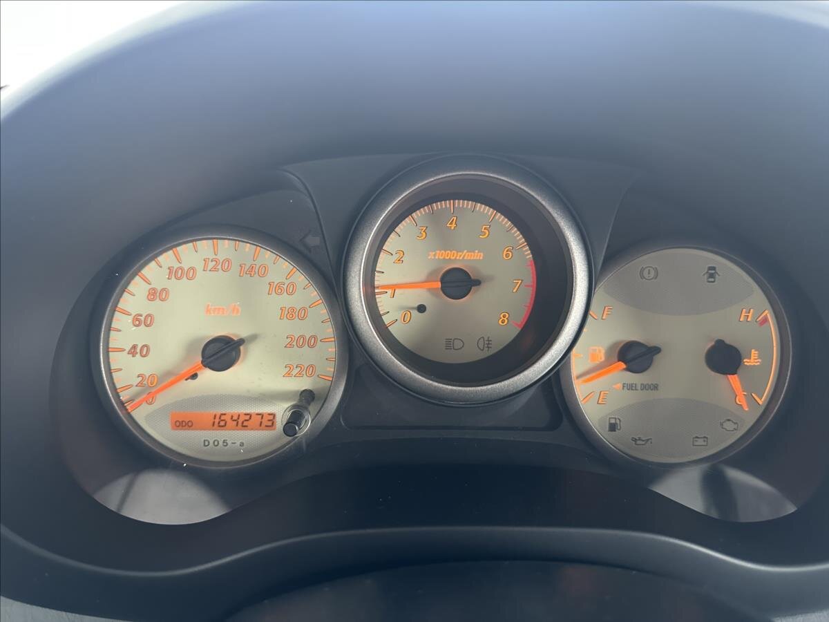 Toyota RAV4 SUV 2,0 l 110 kw