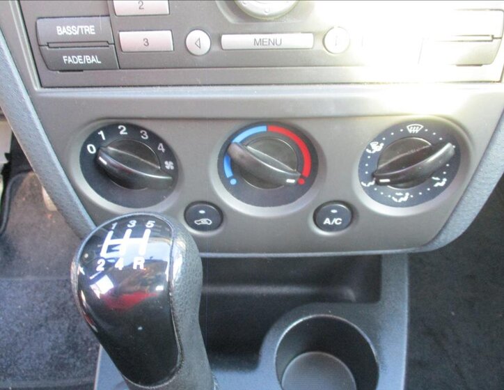 Ford Fusion Hatchback 1,4 l 58 kw