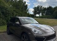 Porsche Cayenne 6