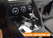 Jaguar F-Pace SUV 2,0 l 110 kw