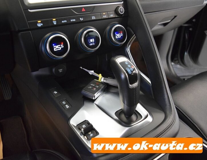 Jaguar F-Pace SUV 2,0 l 110 kw