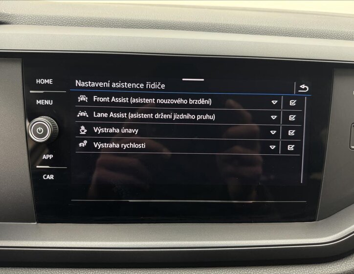 Volkswagen Polo Hatchback 999,0 59 kw