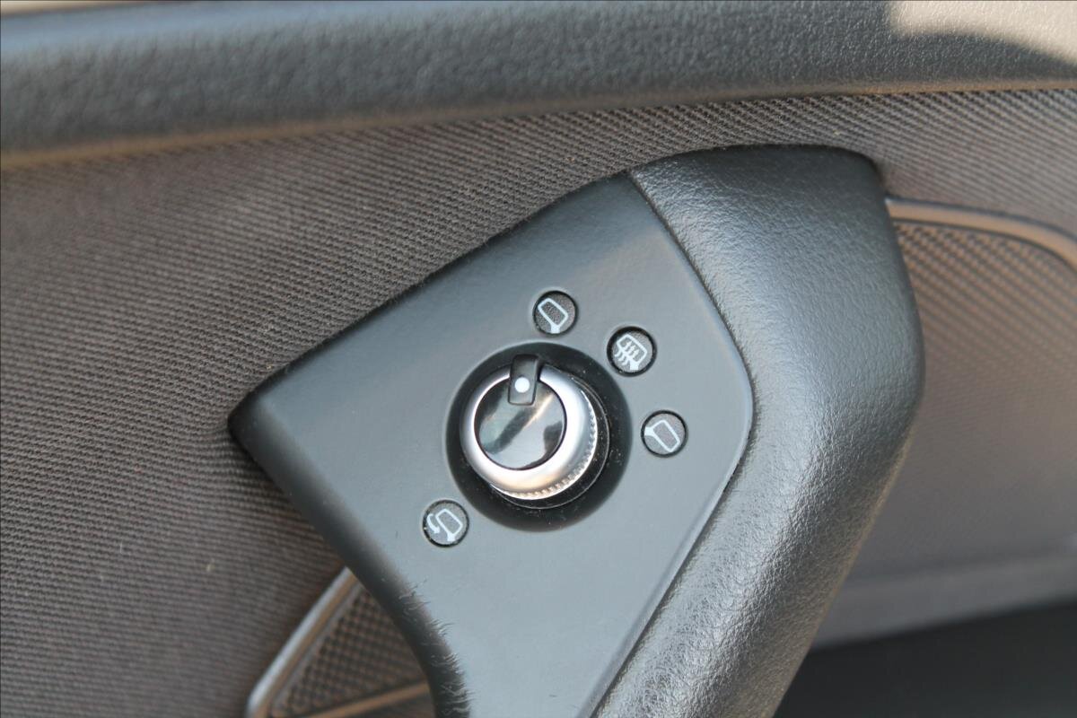 Audi A6 Kombi 2,0 l 140 kw