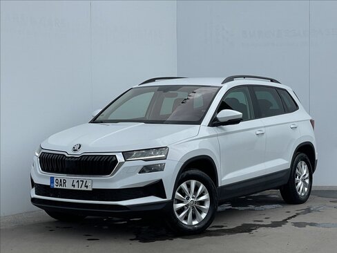 Škoda Karoq SUV / Terénní 1,5 l 110 kw