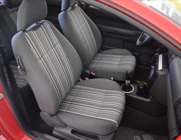 Volkswagen Fox Hatchback 1,2 l 40 kw
