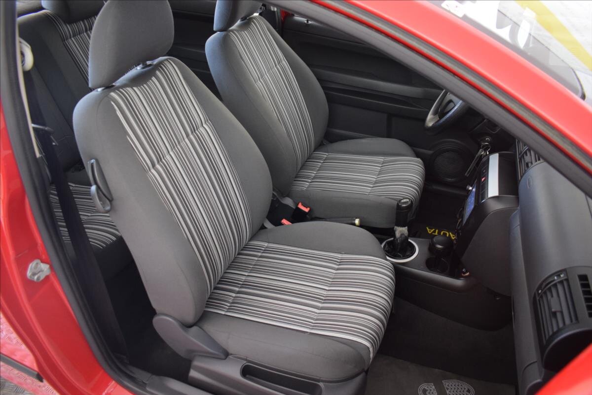 Volkswagen Fox Hatchback 1,2 l 40 kw