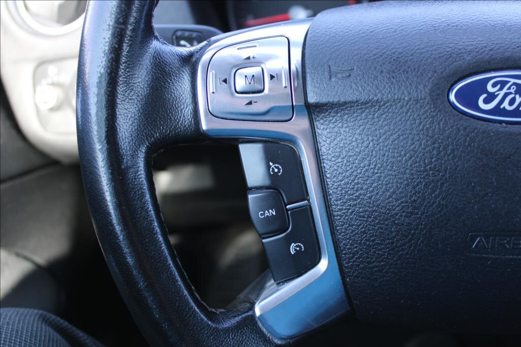 Ford Mondeo Liftback 1,6 l 118 kw