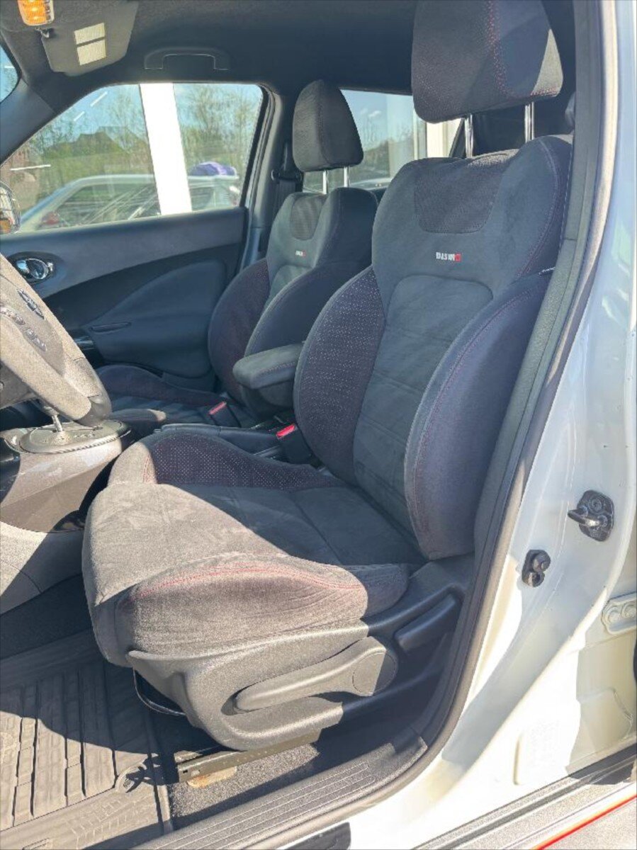 Nissan Juke Hatchback 1,6 l 147 kw