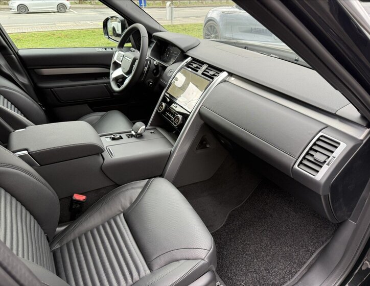 Land Rover Discovery SUV / Terénní 3,0 l 184 kw