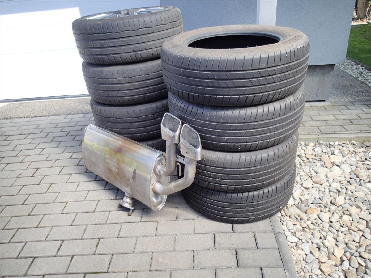 Hyundai Tucson SUV / Terénní 1,6 l 130 kw