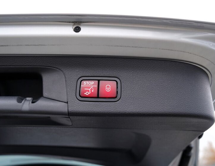 Mercedes-Benz GLS 12