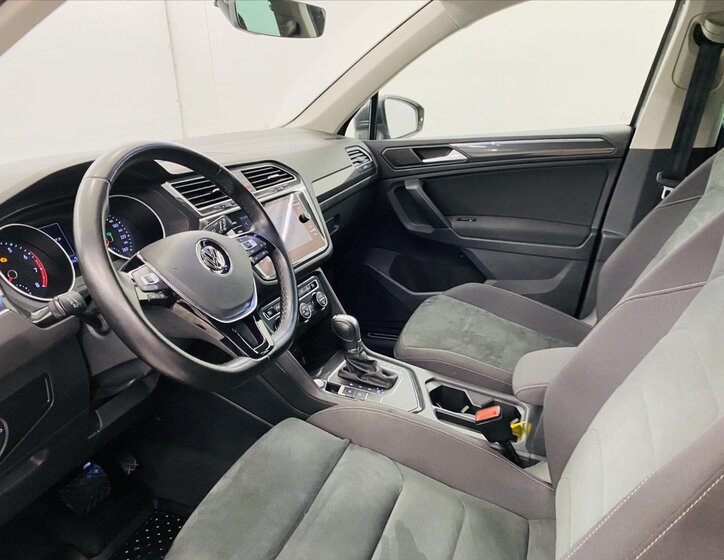 Volkswagen Tiguan 5