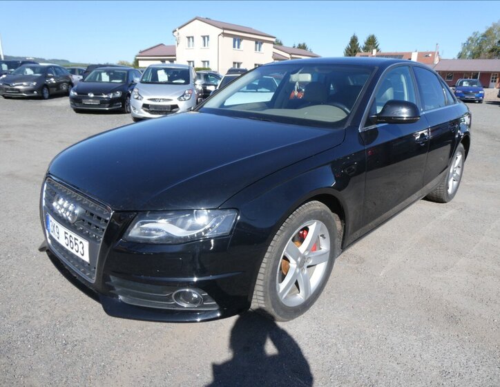 Audi A4 Sedan / Limuzína 2,0 l 105 kw