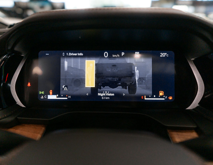 Jeep Grand Cherokee 25