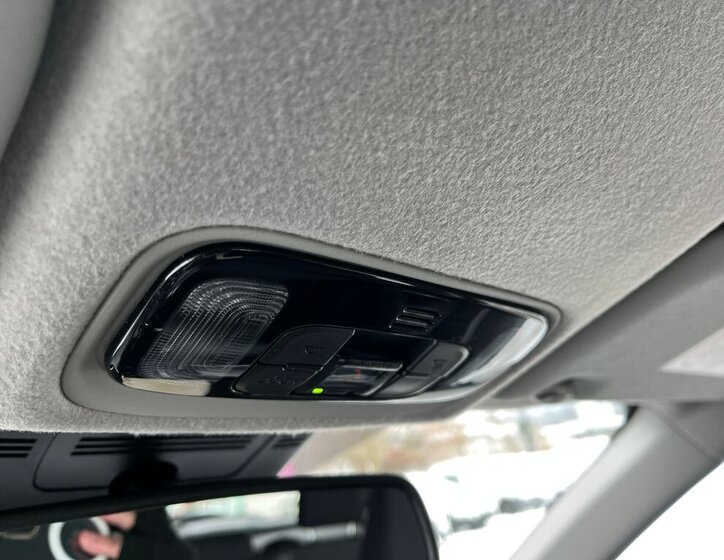 Toyota Yaris Cross 24