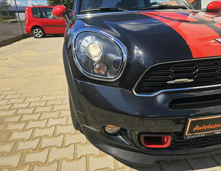 Mini Paceman 36