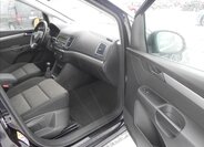 Volkswagen Sharan MPV 2,0 l 103 kw