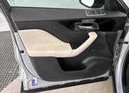 Jaguar F-Pace SUV / Terénní 2,0 l 132 kw