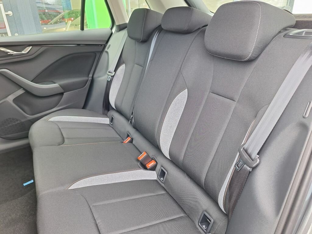 Škoda Kamiq SUV 999,0 85 kw