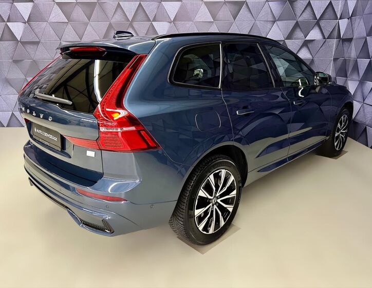 Volvo XC60 7