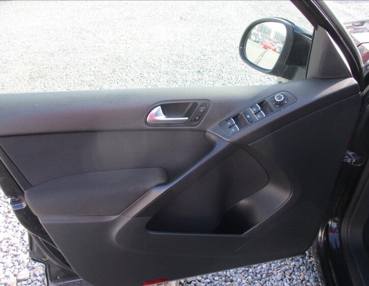 Volkswagen Tiguan SUV / Terénní 2,0 l 81 kw