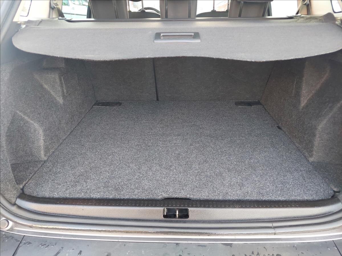 Renault Clio Kombi 1,1 l 74 kw