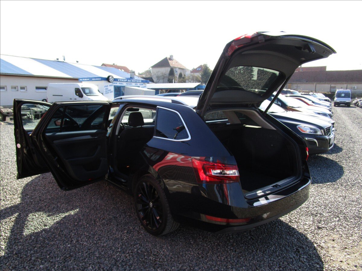 Škoda Superb Kombi 2,0 l 110 kw