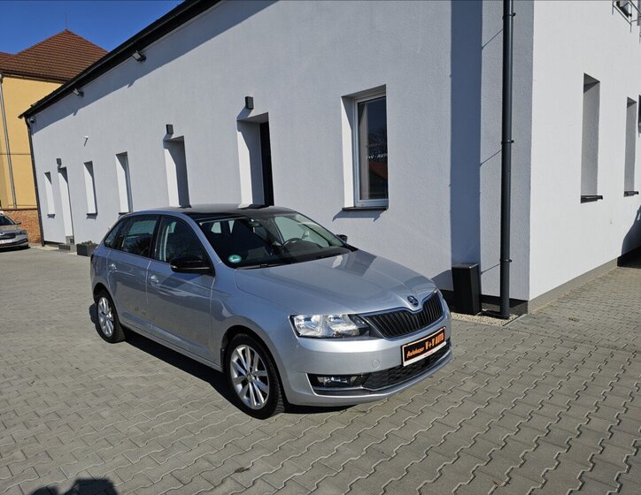 Škoda Rapid Hatchback 999,0 81 kw
