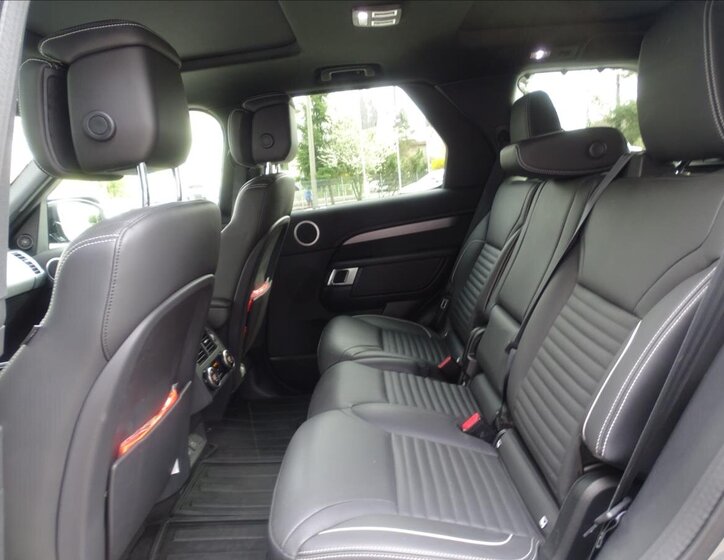 Land Rover Discovery SUV / Terénní 3,0 l 221 kw