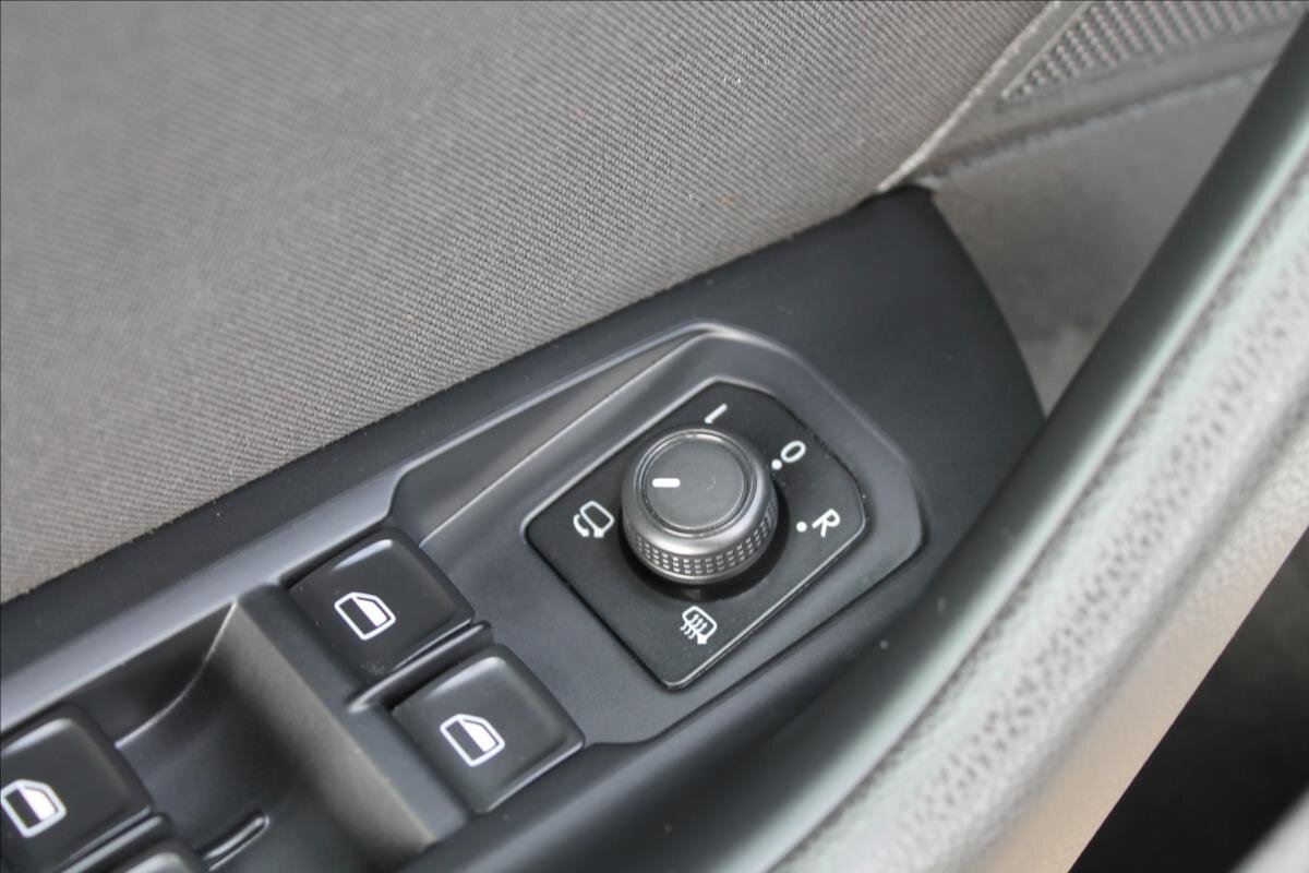 Volkswagen Passat Kombi 2,0 l 110 kw