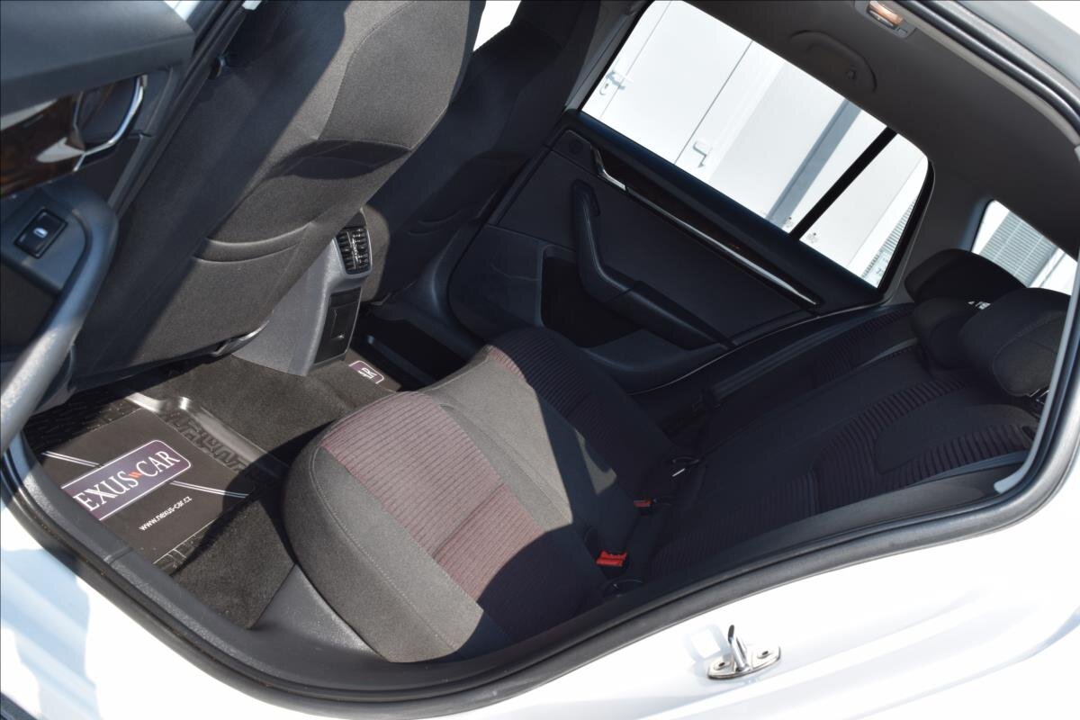 Škoda Octavia Kombi 1,6 l 77 kw