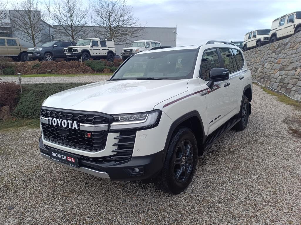 Toyota Land Cruiser Ostatní 3,4 l 305 kw