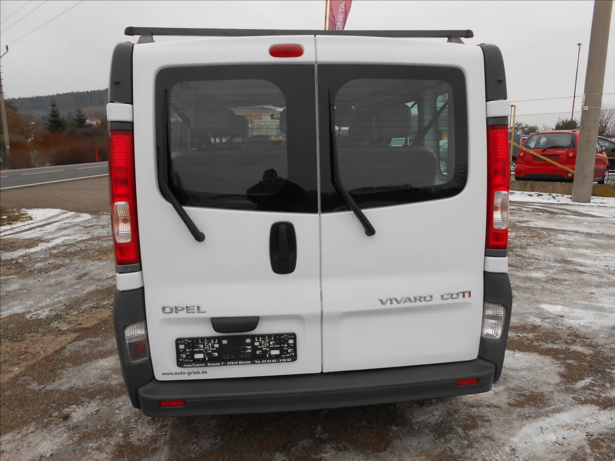 Opel Vivaro Kombi 2,0 l 84 kw