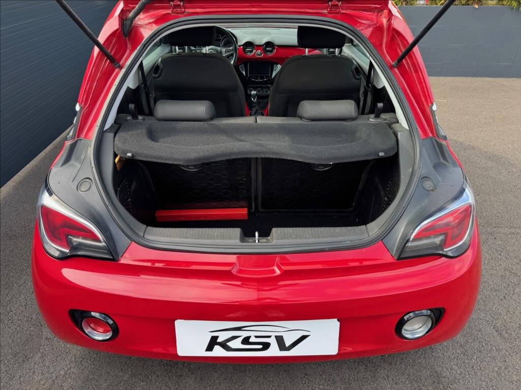 Opel Adam Hatchback 1,4 l 64 kw