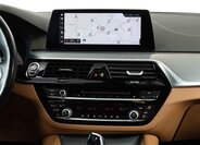 BMW Řada 5 Kombi 3,0 l 195 kw