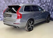 Volvo XC90 SUV / Terénní 2,0 l 177 kw