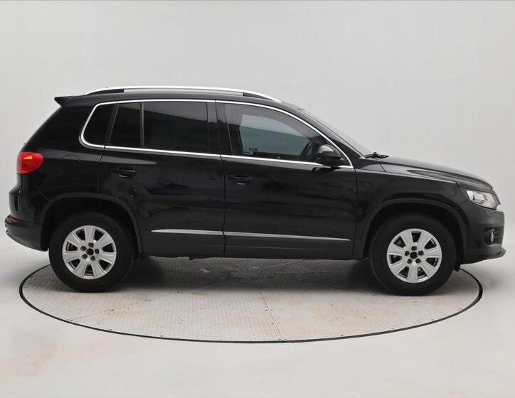 Volkswagen Tiguan SUV 2,0 l 103 kw