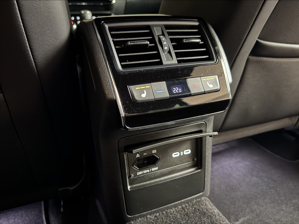 Škoda Superb Kombi 2,0 l 110 kw