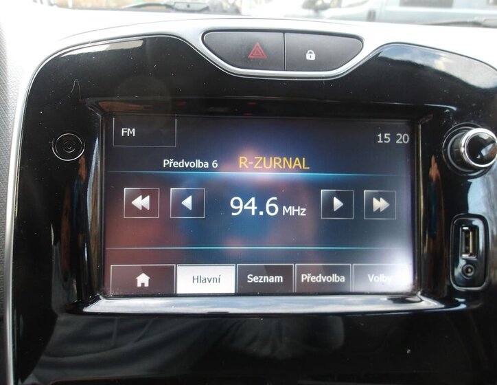 Renault Clio Hatchback 1,1 l 54 kw