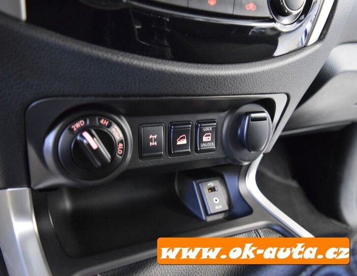 Nissan Navara Pick-up 2,3 l 120 kw