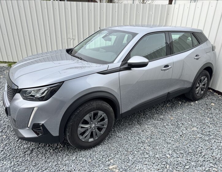 Peugeot 2008 SUV / Terénní 1,2 l 96 kw
