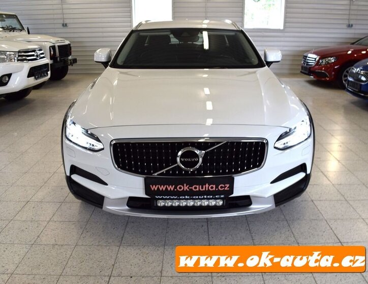 Volvo V90 Kombi 2,0 l 140 kw