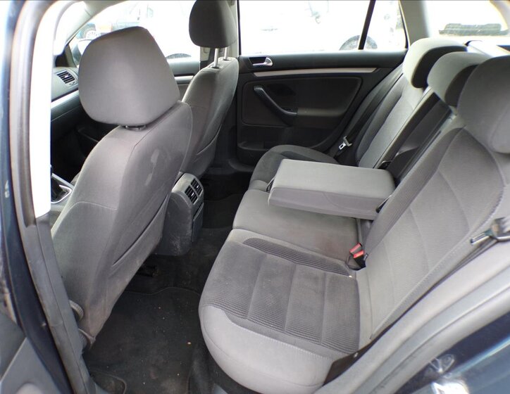 Volkswagen Golf Kombi 1,4 l 90 kw