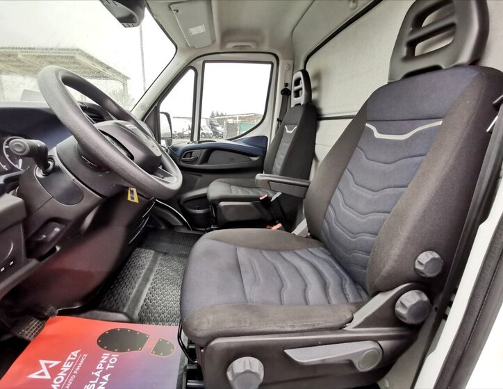 Iveco Daily Skříň 2,3 l 100 kw
