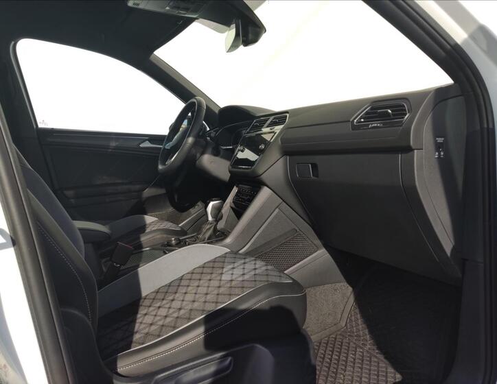 Volkswagen Tiguan Allspace 17