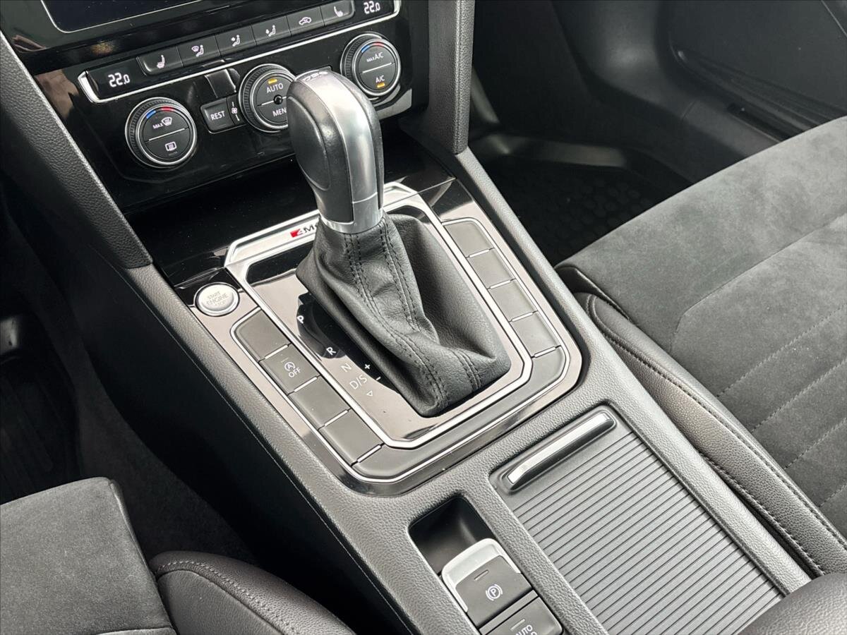 Volkswagen Passat Kombi 2,0 l 140 kw