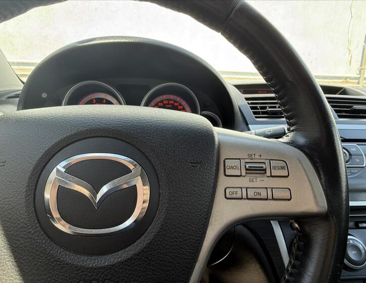 Mazda 6 11