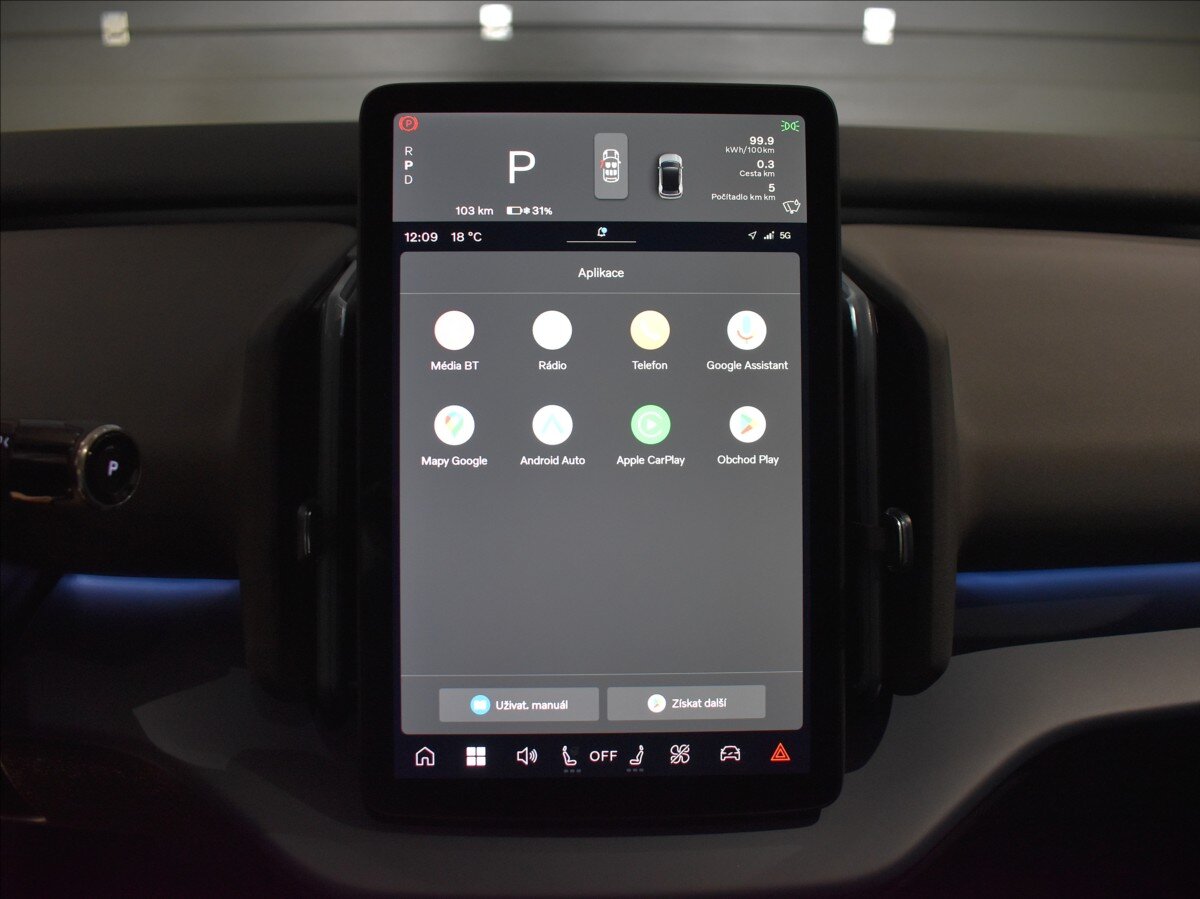 Volvo EX30 SUV / Terénní 0,0 315 kw